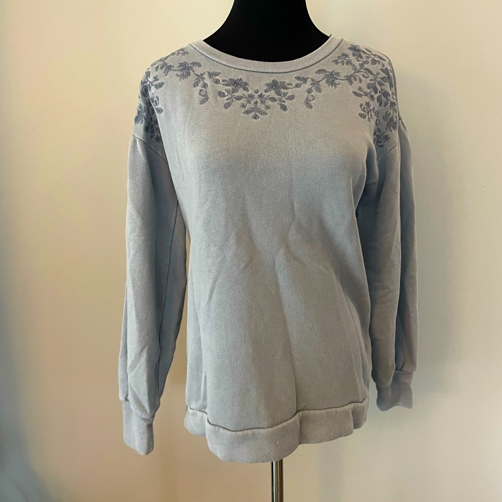 American Eagle Outfitters Crewneck Sweatshirt